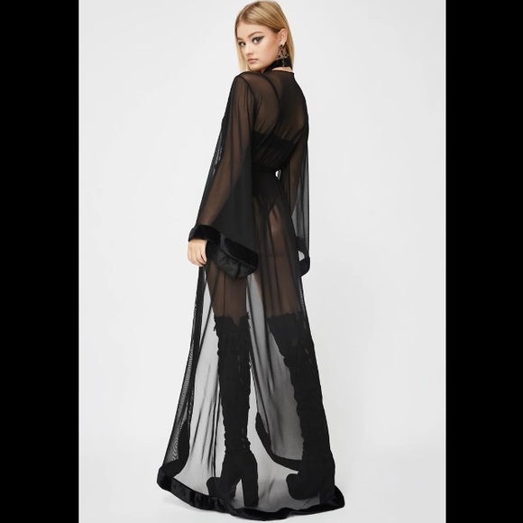 Sheer Robe - Picture 2 of 4